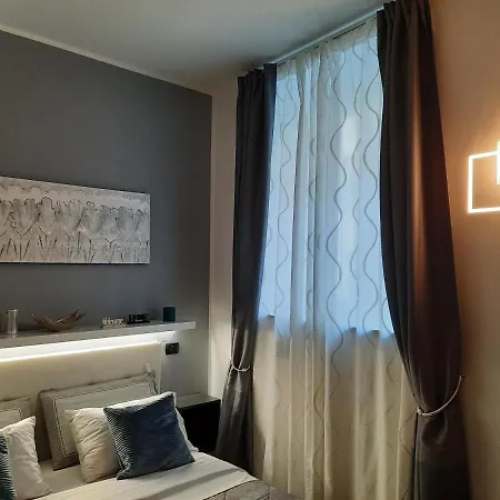 Apartman La Perla Sul Di Con Parcheggio Como