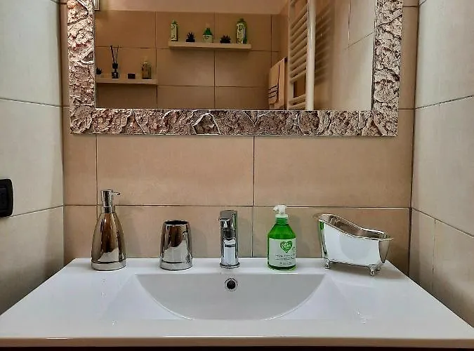 La Perla Sul Di Con Parcheggio Como