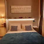 Le Mure Di Como Con Parcheggio * コモ