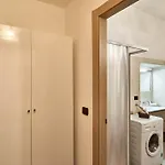 Le Mure Di Como Con Parcheggio コモ