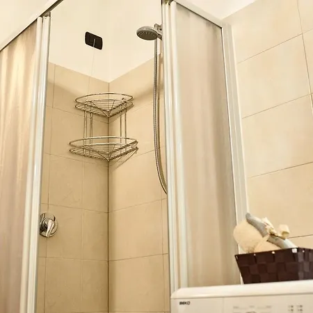 Apartamento La Perla Sul Di Con Parcheggio Como